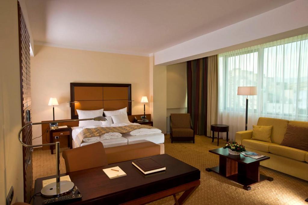Aparthotel Premier Podgorica Bilik gambar
