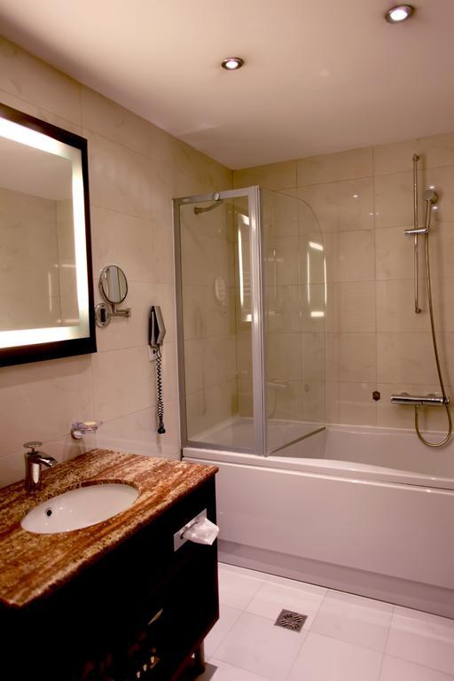 Aparthotel Premier Podgorica Bilik gambar