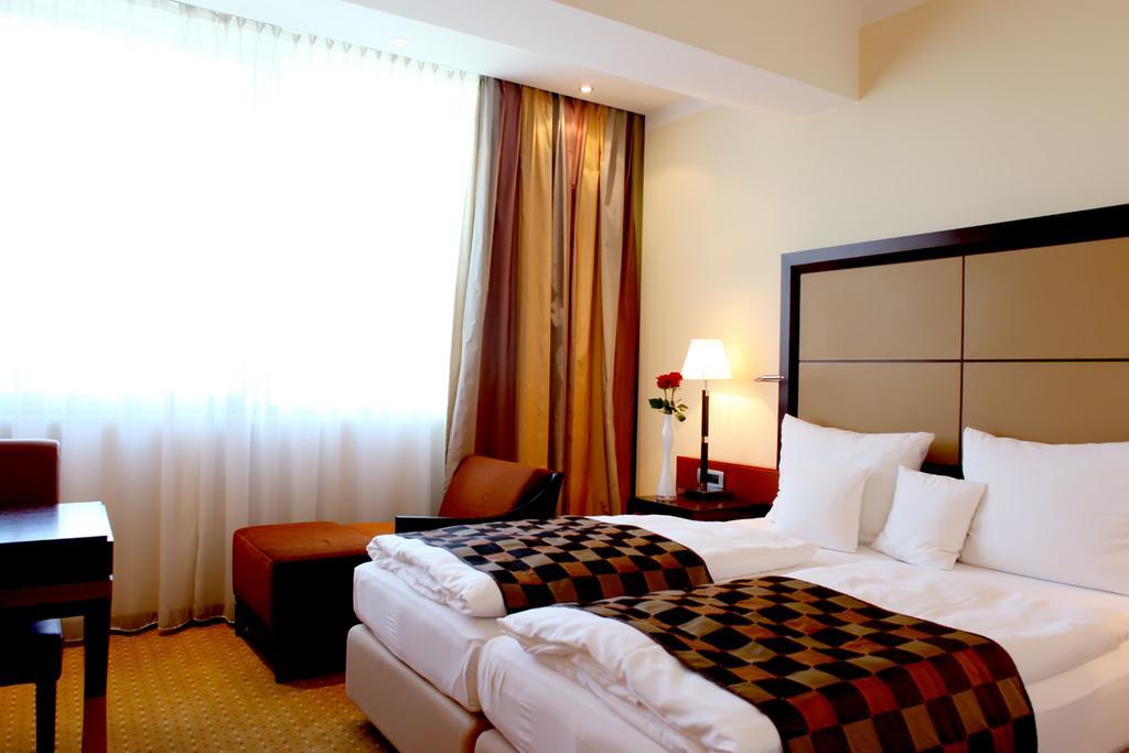 Aparthotel Premier Podgorica Bilik gambar