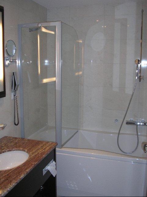 Aparthotel Premier Podgorica Bilik gambar