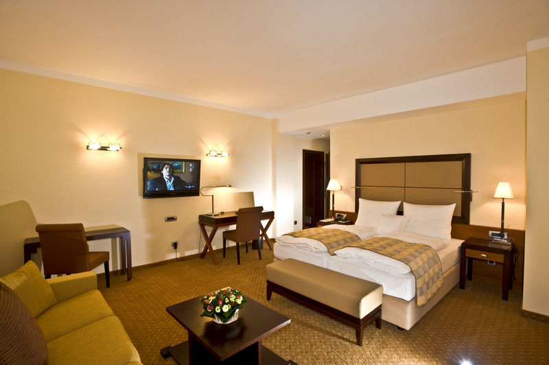 Aparthotel Premier Podgorica Bilik gambar